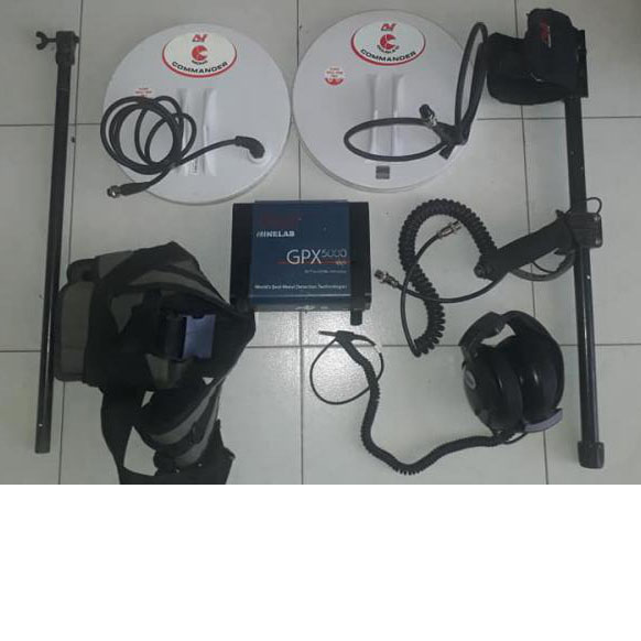 minelab gpx 5000 dedektör 2011 dist. firma cıkıslı tamirsiz. 